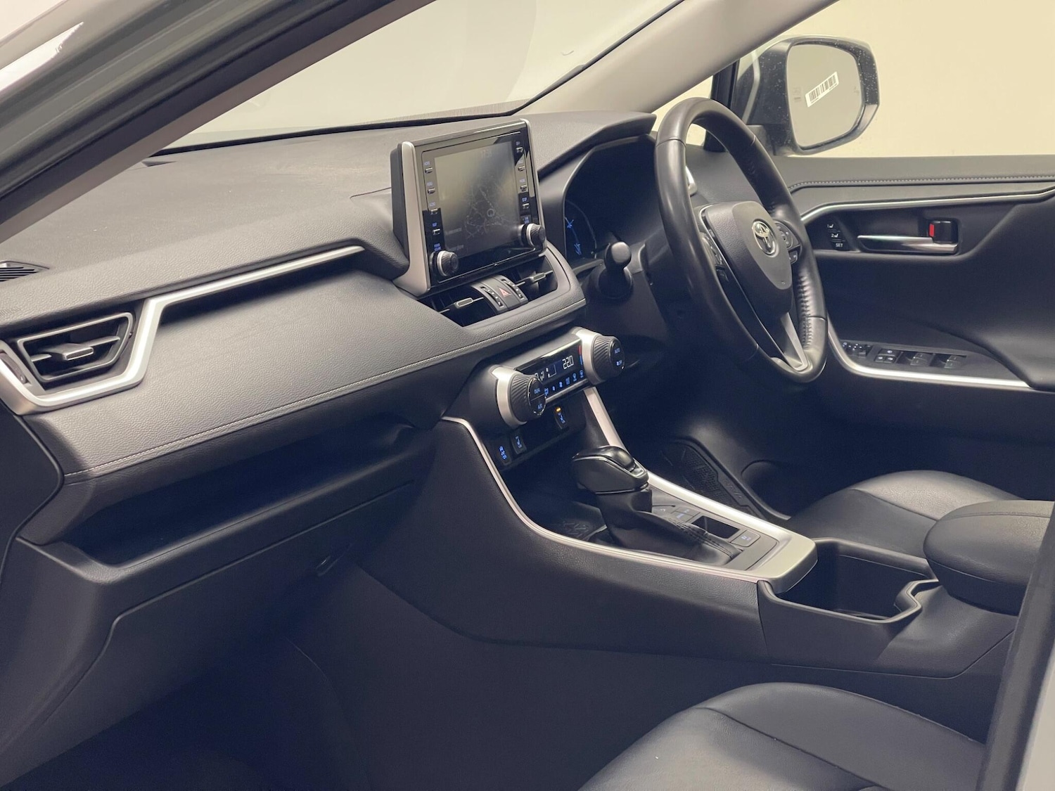 Used Toyota RAV4 2022 for sale - 77238295: Photo 8