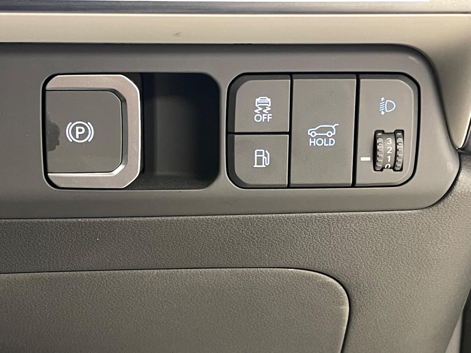 Used Hyundai Santa Fe 2024 for sale - 77497435: Photo 28