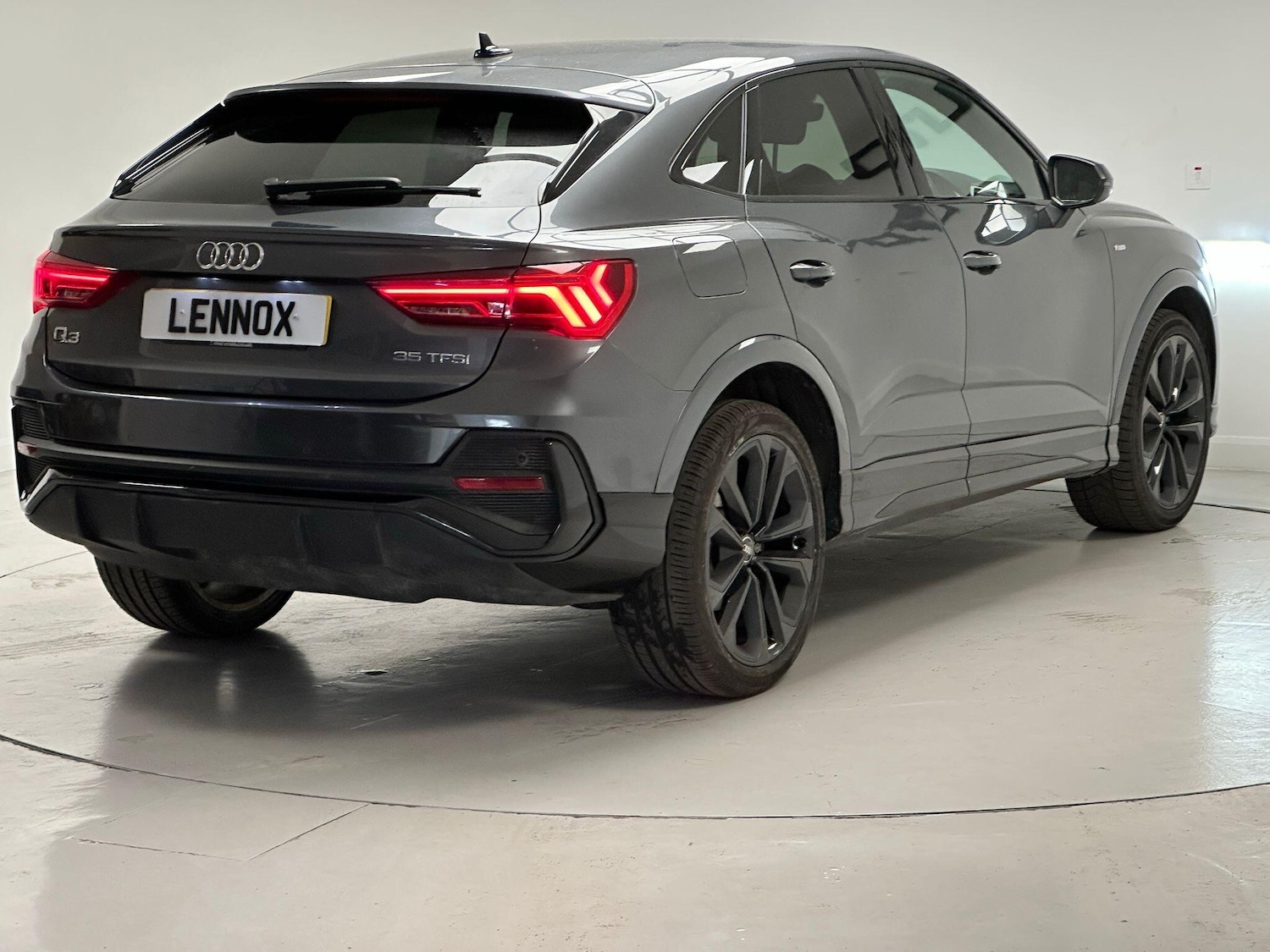 Used Audi Q3 2023 for sale - 75377908: Photo 6