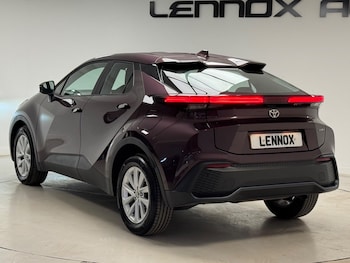 Used Toyota C-HR 2024 for sale - 78260604: Photo