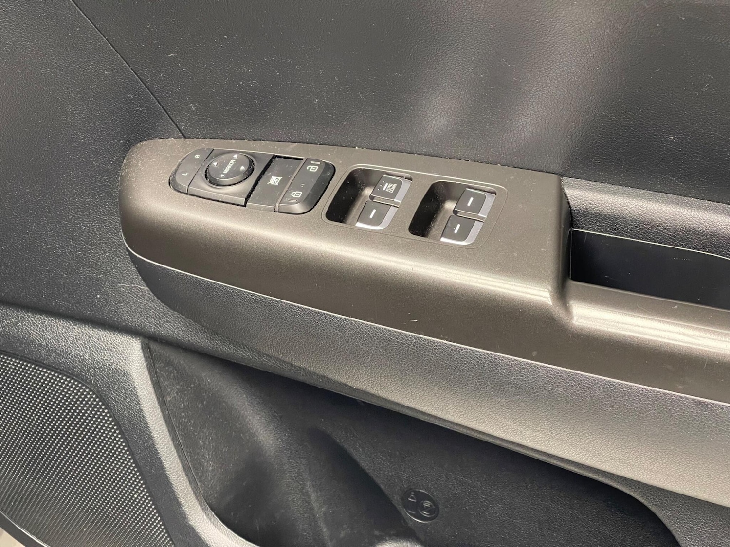 Used Kia Sportage for sale - 76701112: Photo 30