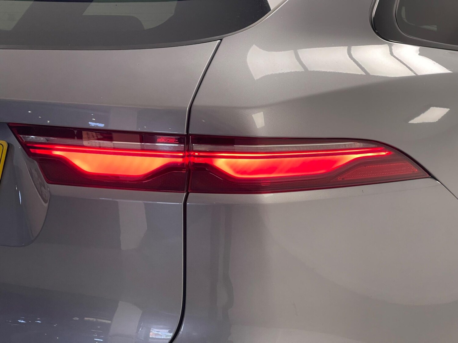Used Jaguar F-Pace 2022 for sale - 76175260: Photo 33