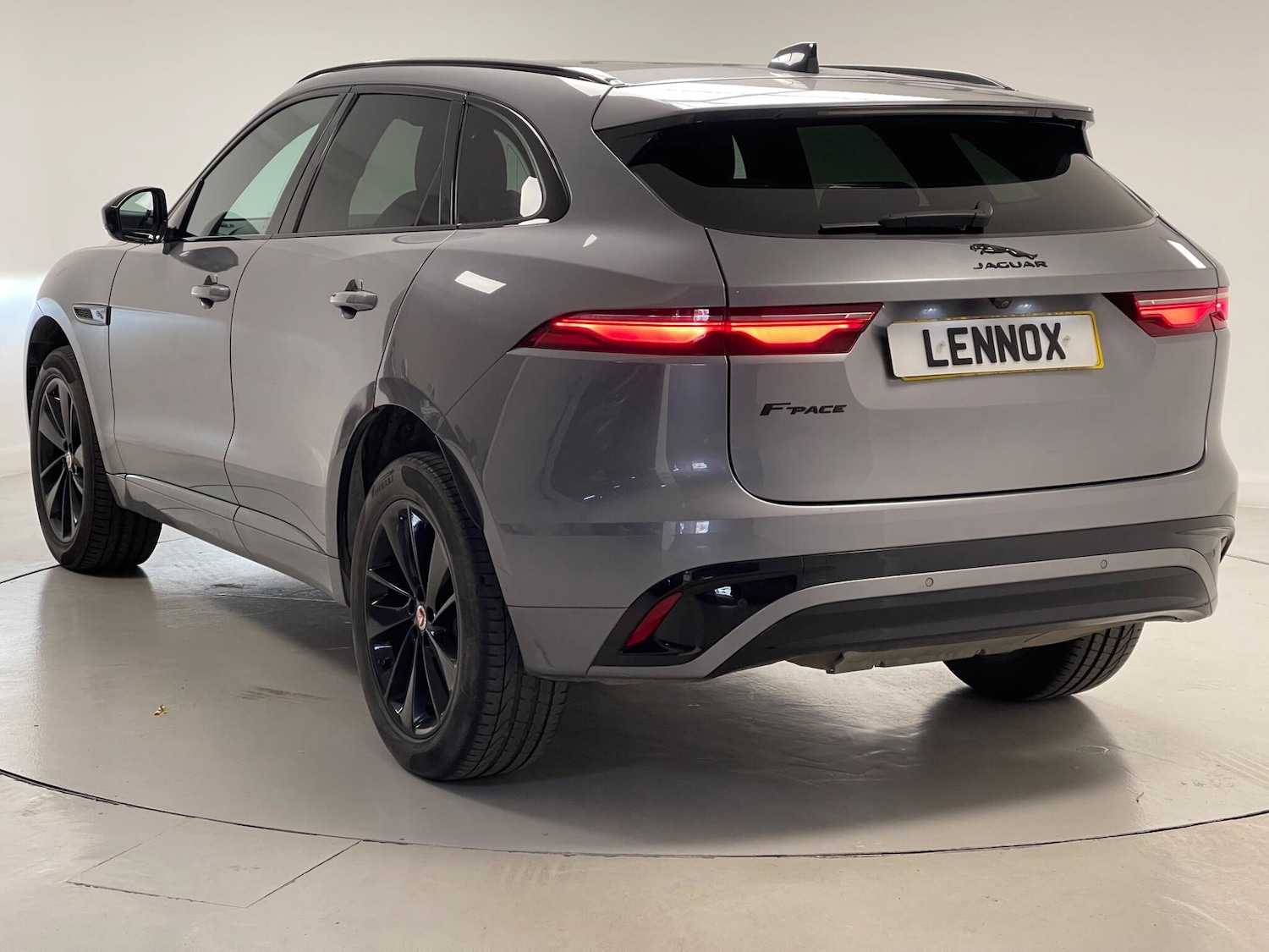 Used Jaguar F-Pace 2022 for sale - 76175260: Photo 4