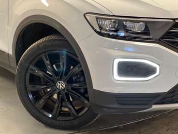 Used Volkswagen T-Roc 2021 for sale - 73225735: Photo