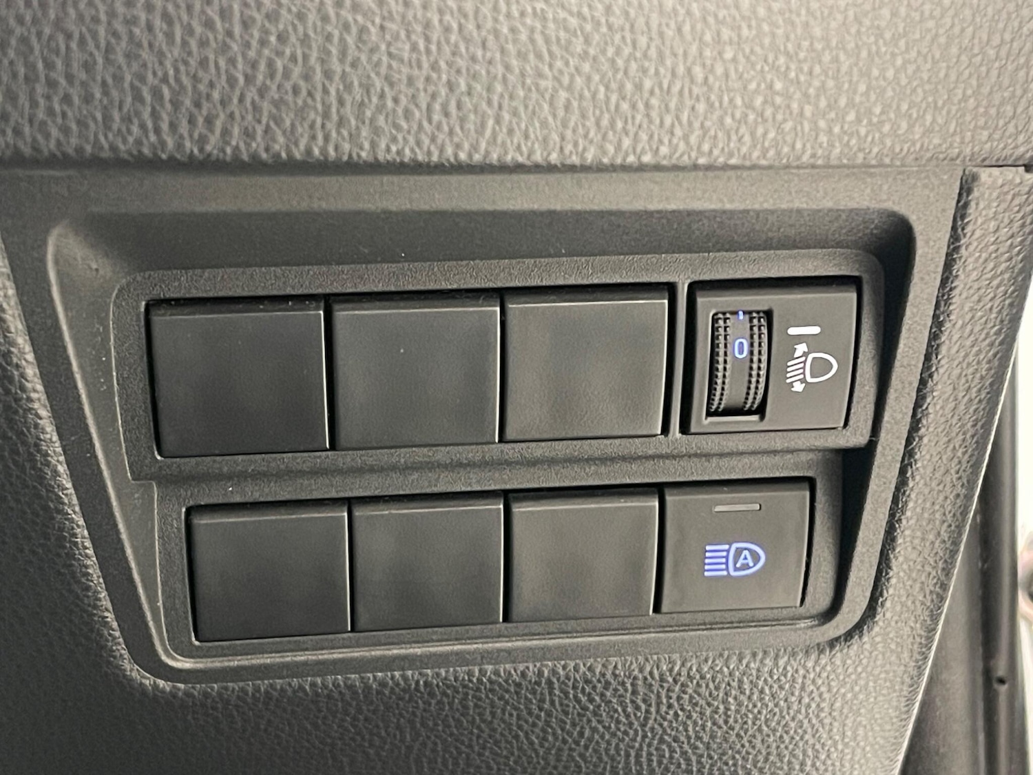 Used Toyota Yaris 2023 for sale - 76031722: Photo 14