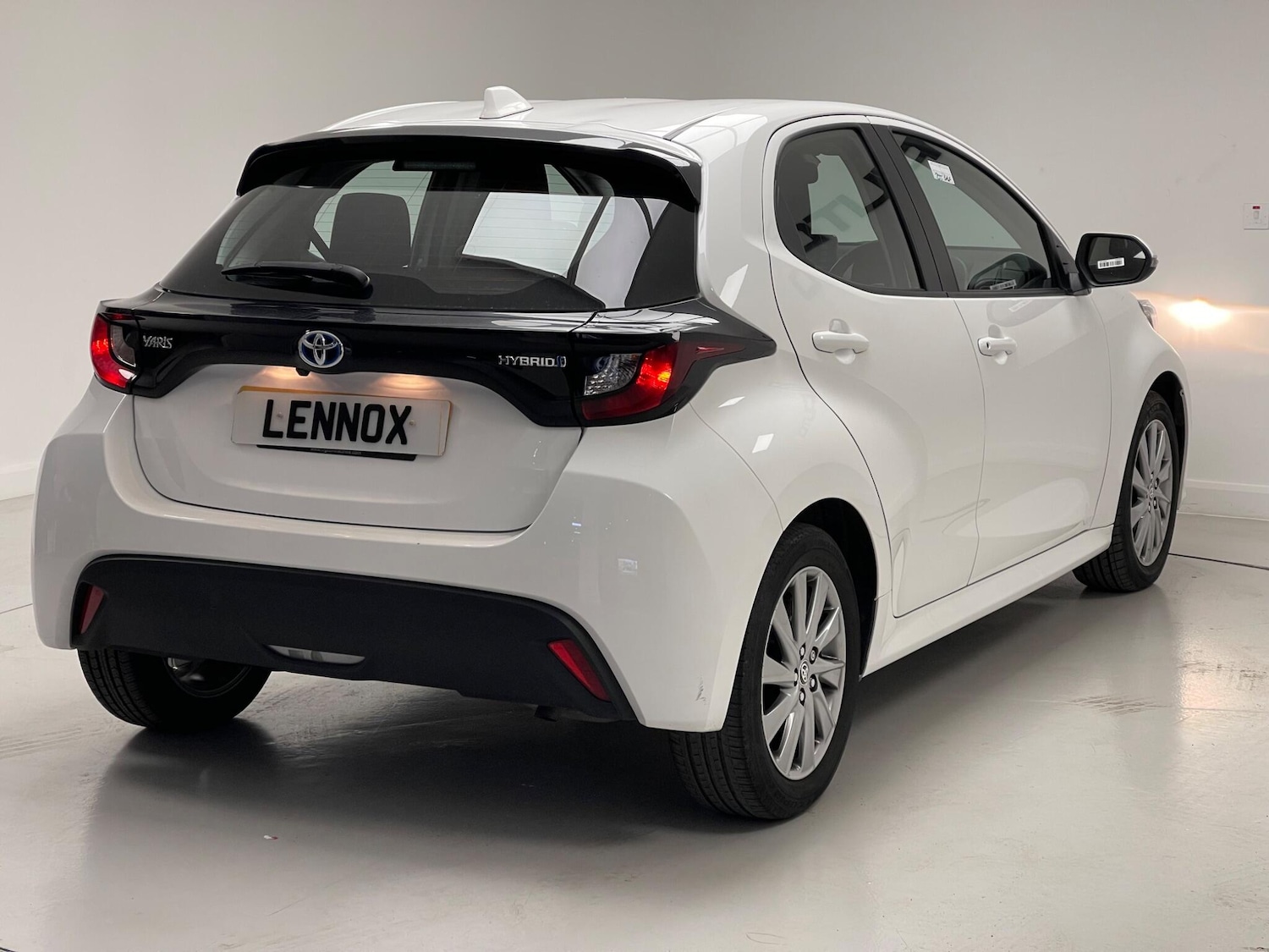 Used Toyota Yaris 2023 for sale - 76031722: Photo 3