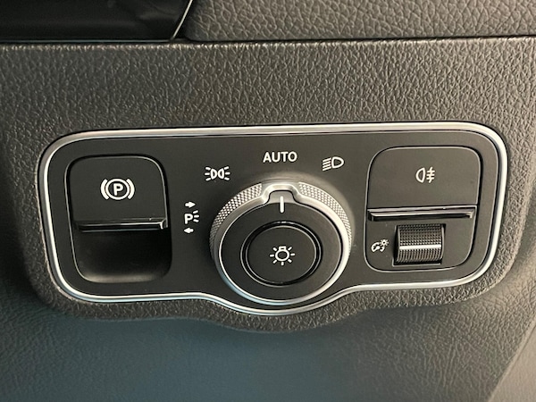 Used Mercedes-Benz GLA 2023 for sale - 76167470: Photo 17