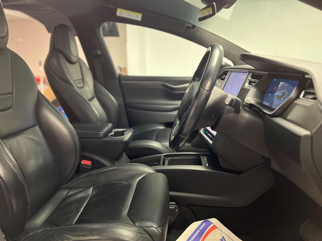 Used Tesla Model X 2017 for sale - 76942454: Photo 18