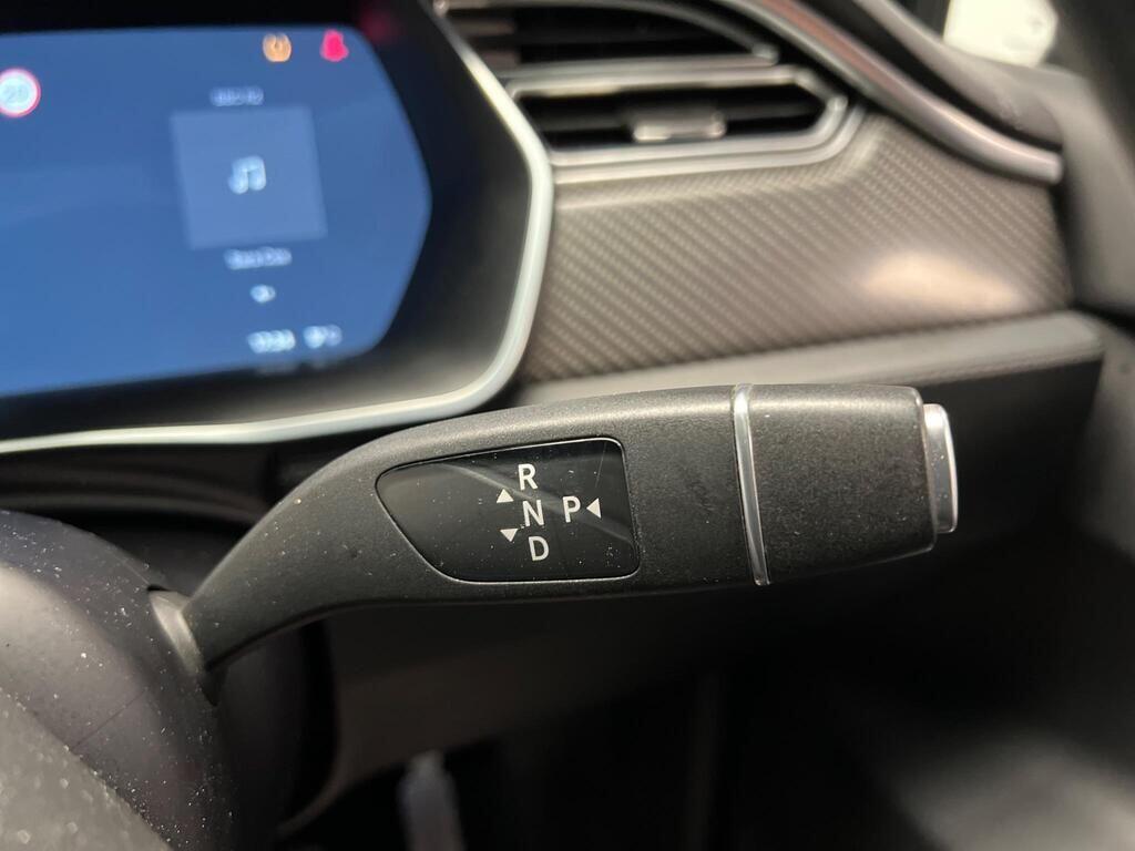 Used Tesla Model X 2017 for sale - 76942454: Photo 21