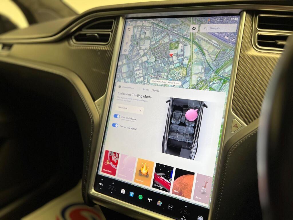 Used Tesla Model X 2017 for sale - 76942454: Photo 27