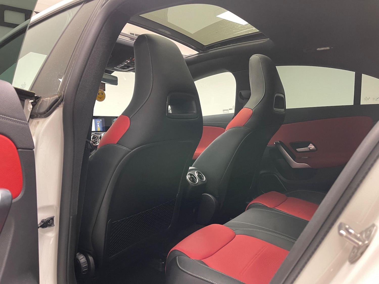 Used Mercedes-Benz CLA 2022 for sale - 76513447: Photo 10