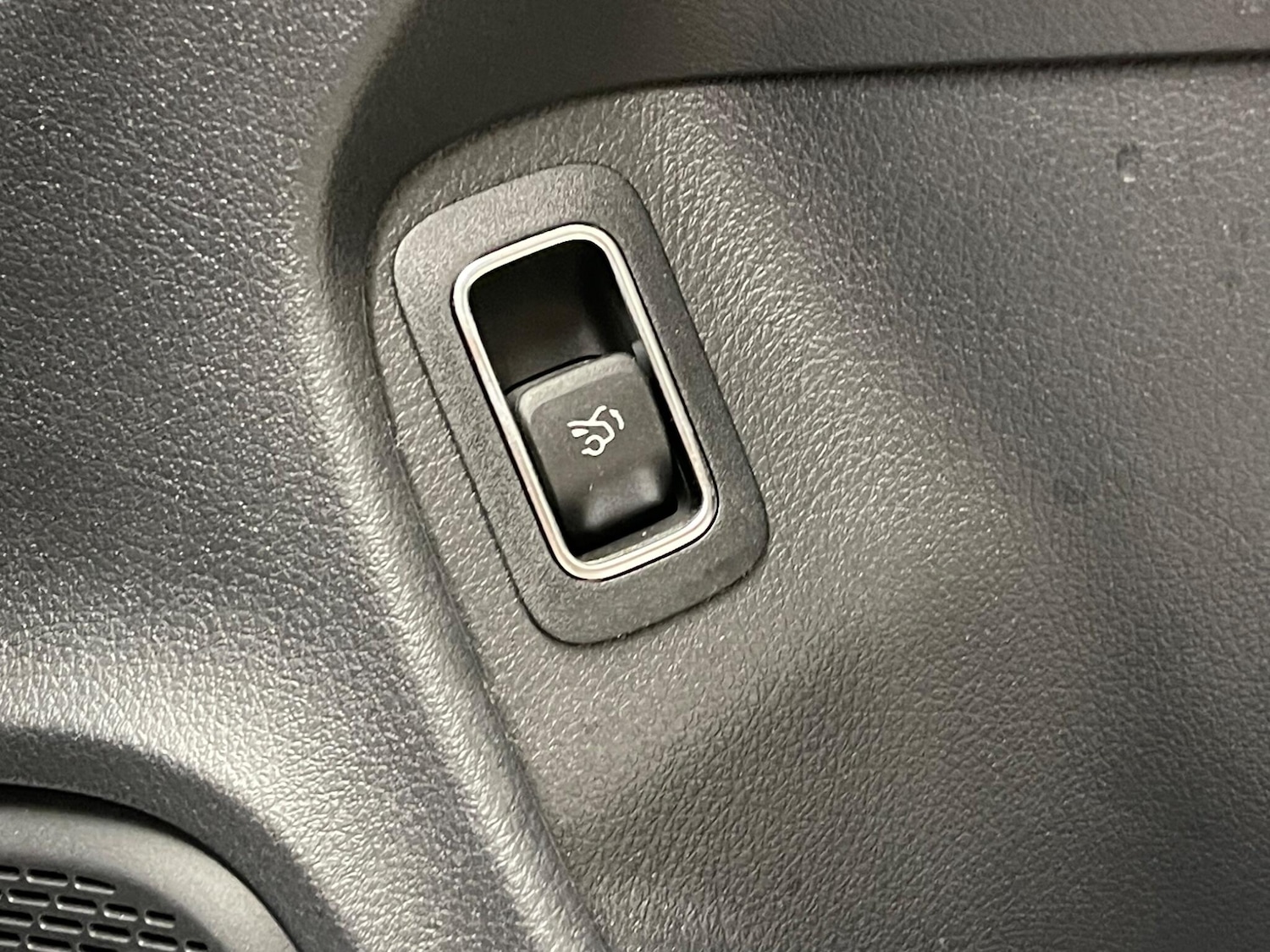 Used Mercedes-Benz CLA 2022 for sale - 76513447: Photo 22