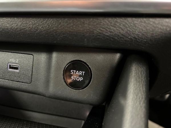 Used Nissan X-Trail 2023 for sale - 72850203: Photo 27