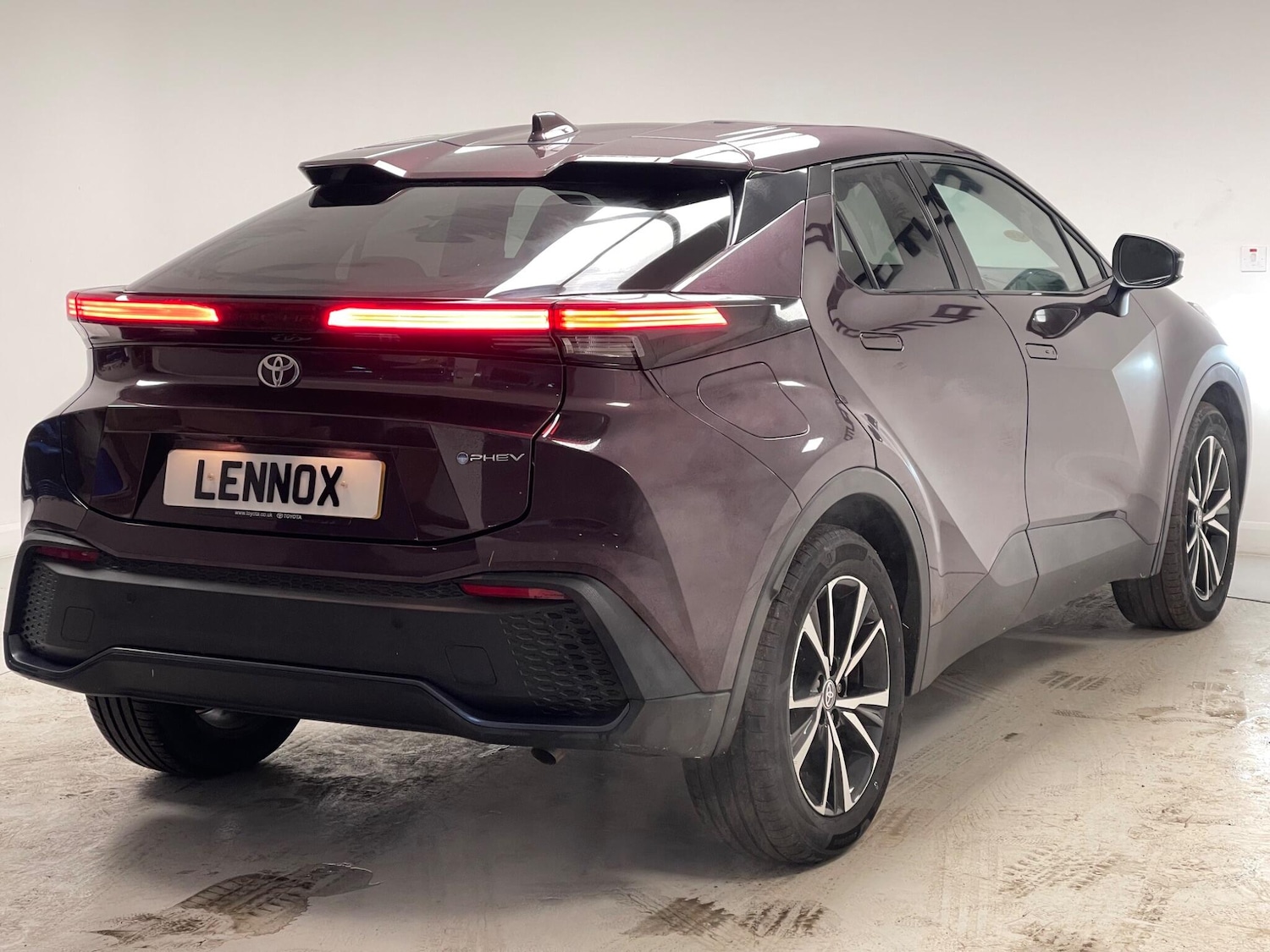 Used Toyota C-HR 2024 for sale - 77574981: Photo 6