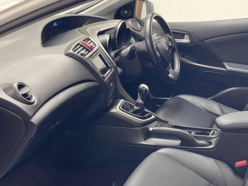 Used Honda Civic 2015 for sale - 76714534: Photo 10