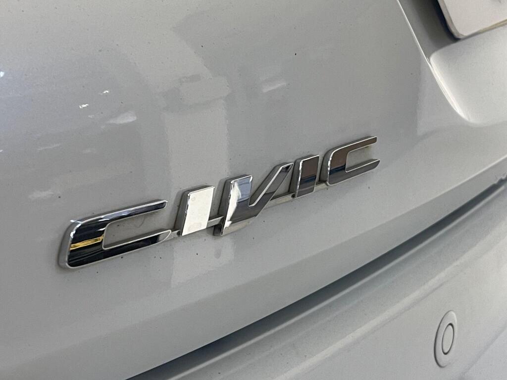 Used Honda Civic 2015 for sale - 76714534: Photo 27