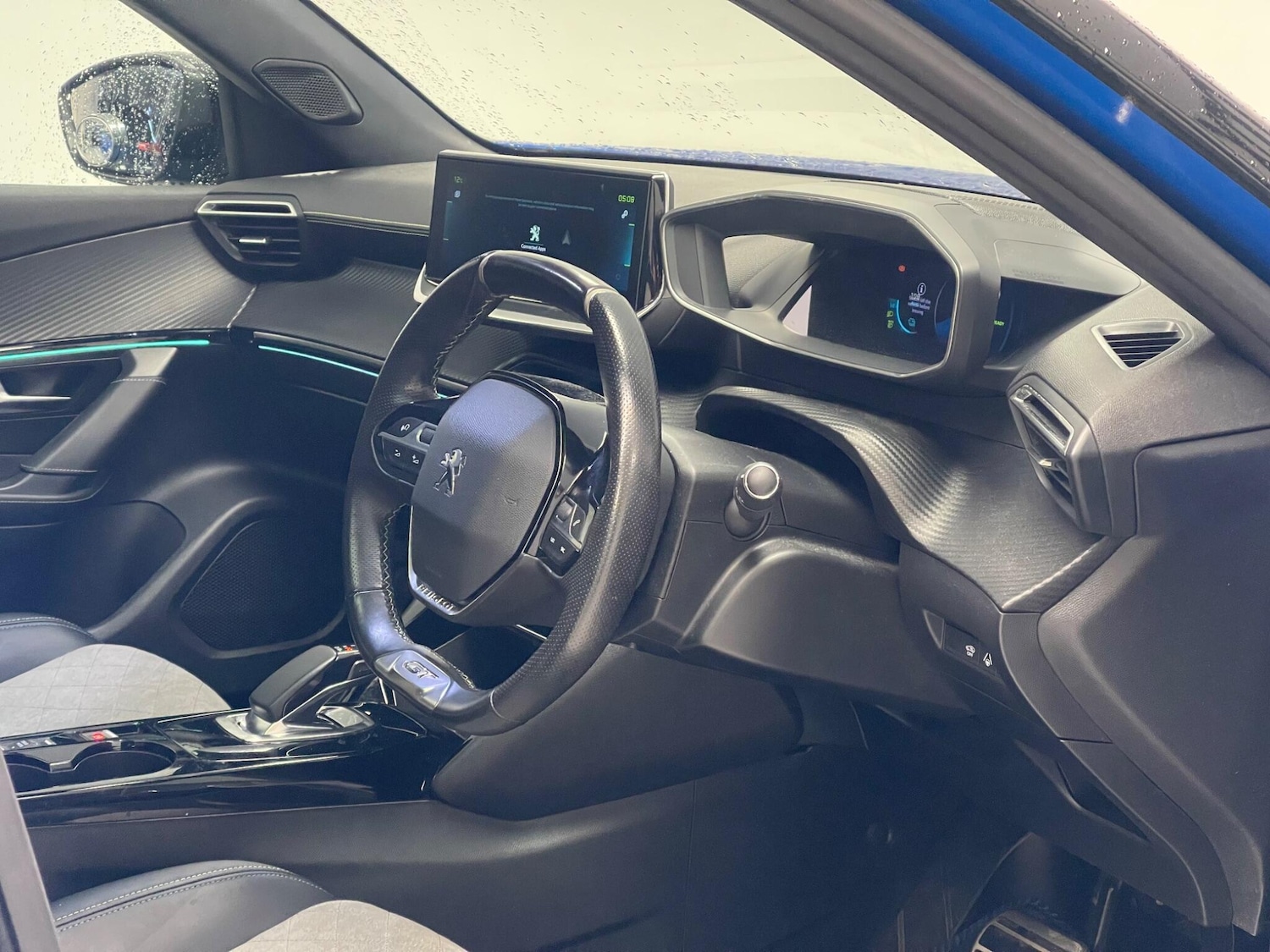 Used Peugeot E-2008 2021 for sale - 76521815: Photo 7