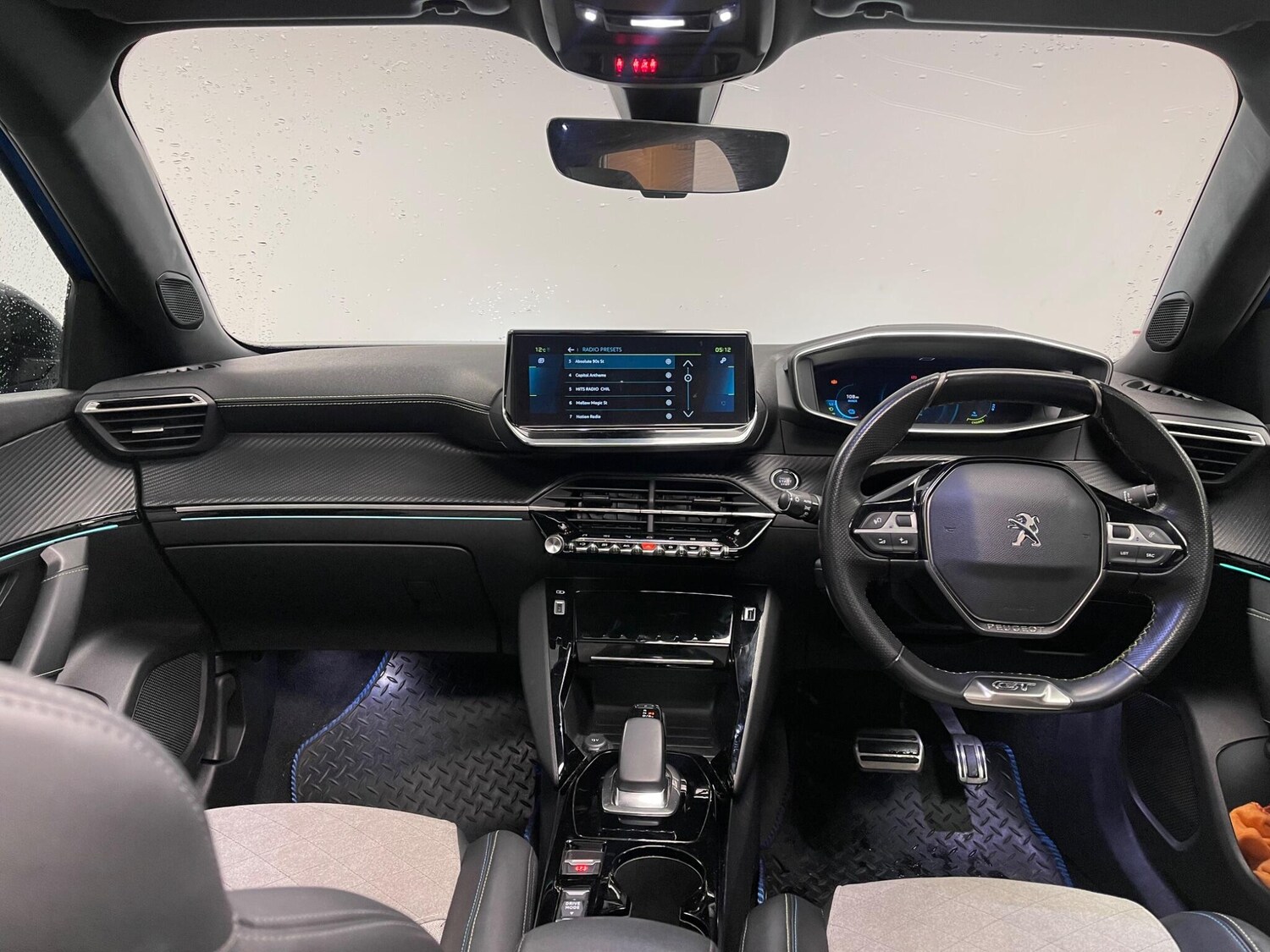 Used Peugeot E-2008 2021 for sale - 76521815: Photo 8