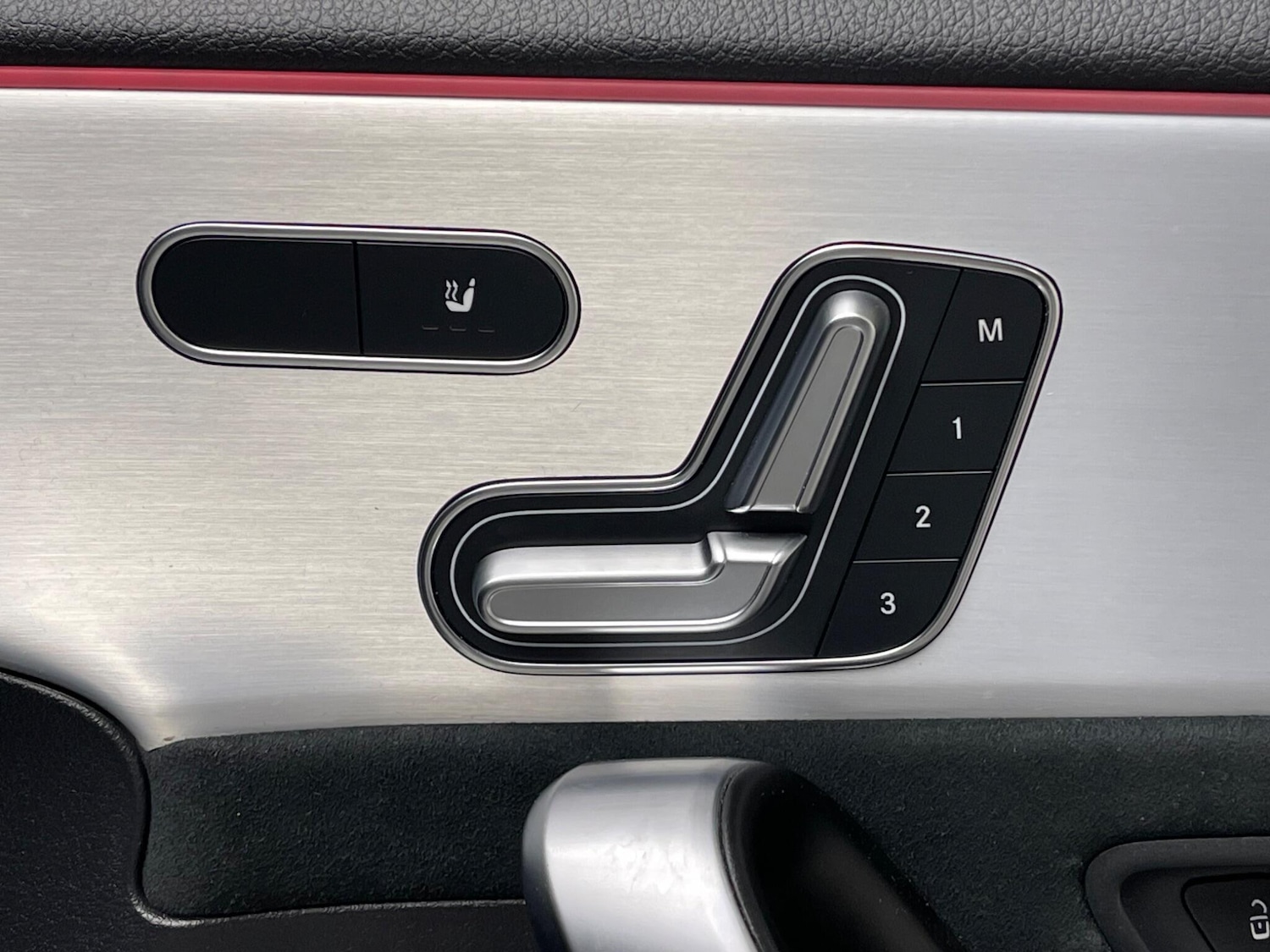 Used Mercedes-Benz CLA 2023 for sale - 76456642: Photo 11