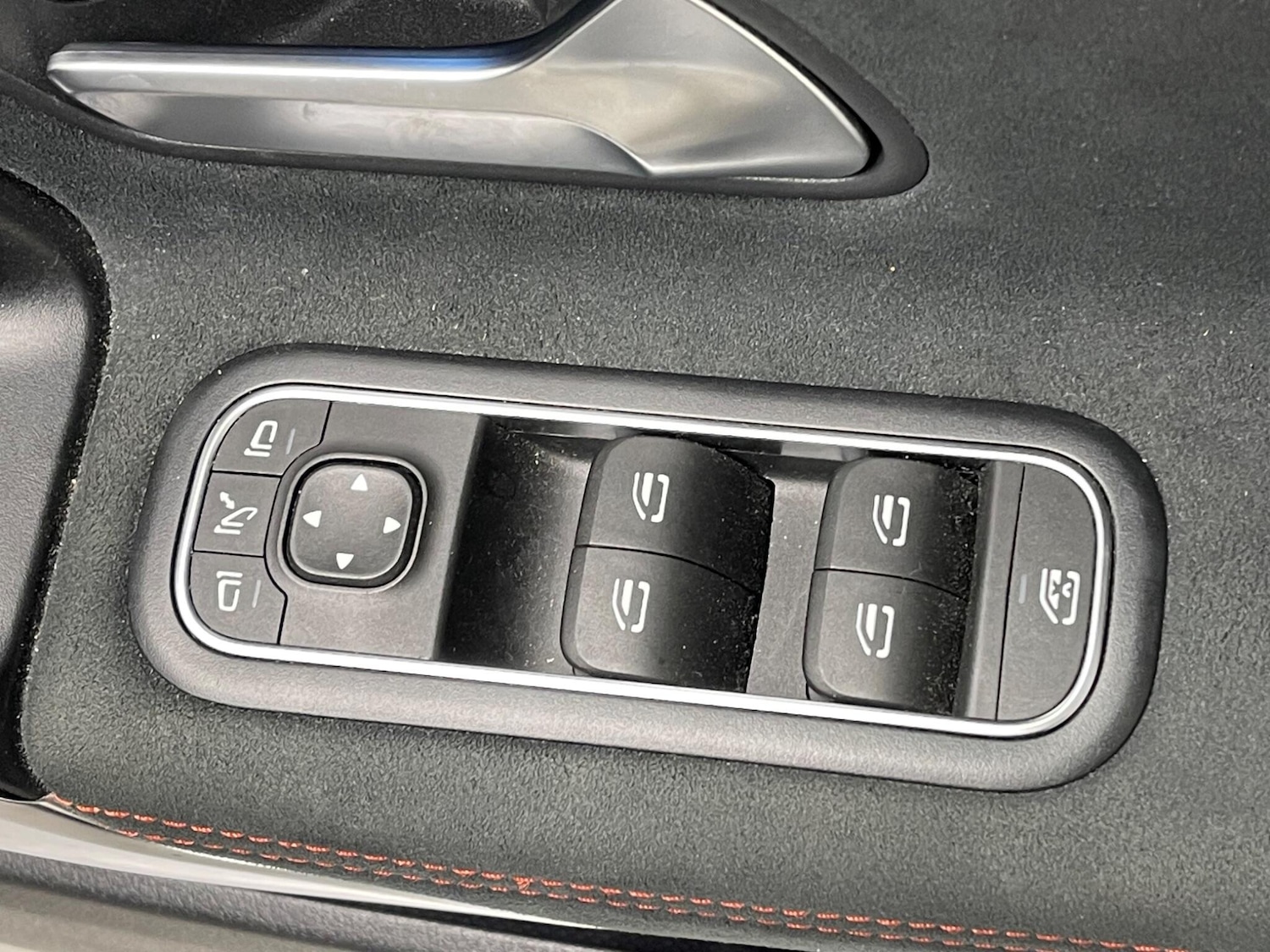 Used Mercedes-Benz CLA 2023 for sale - 76456642: Photo 12