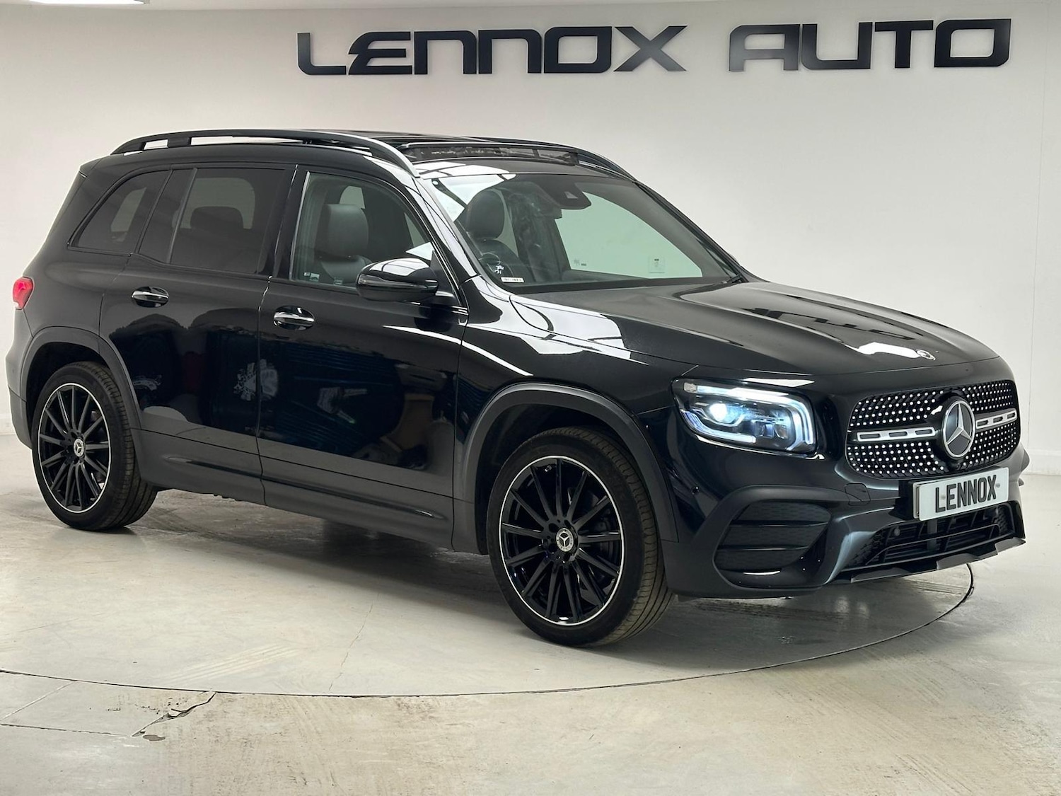 Used Mercedes-Benz GLB 2023 for sale - 77358541: Photo 1