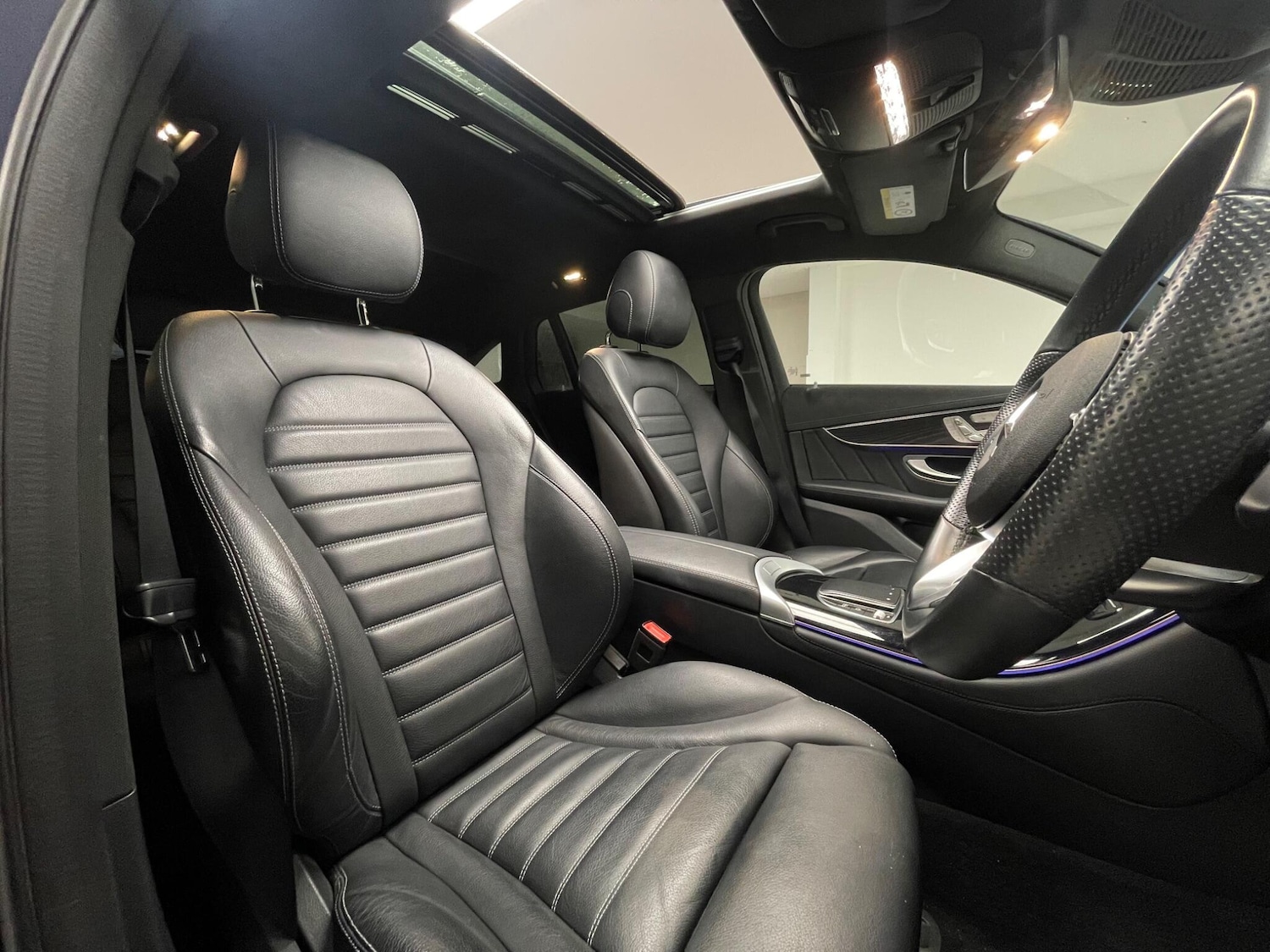 Used Mercedes-Benz EQC 2021 for sale - 76976895: Photo 11