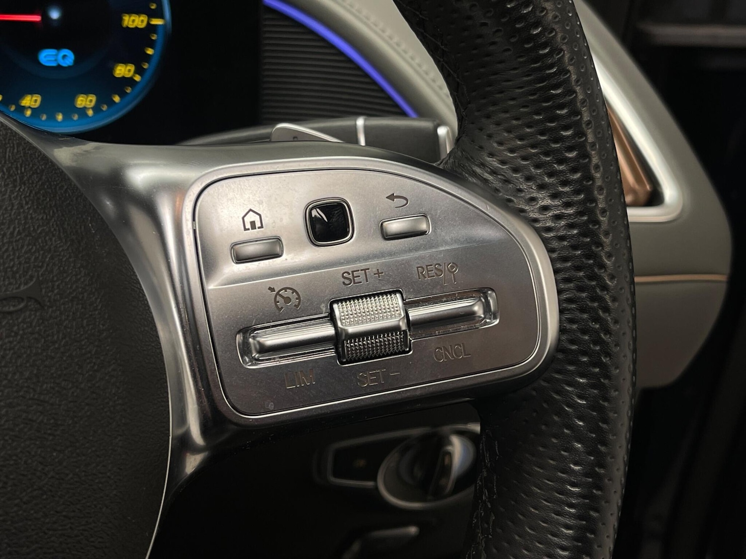 Used Mercedes-Benz EQC 2021 for sale - 76976895: Photo 18