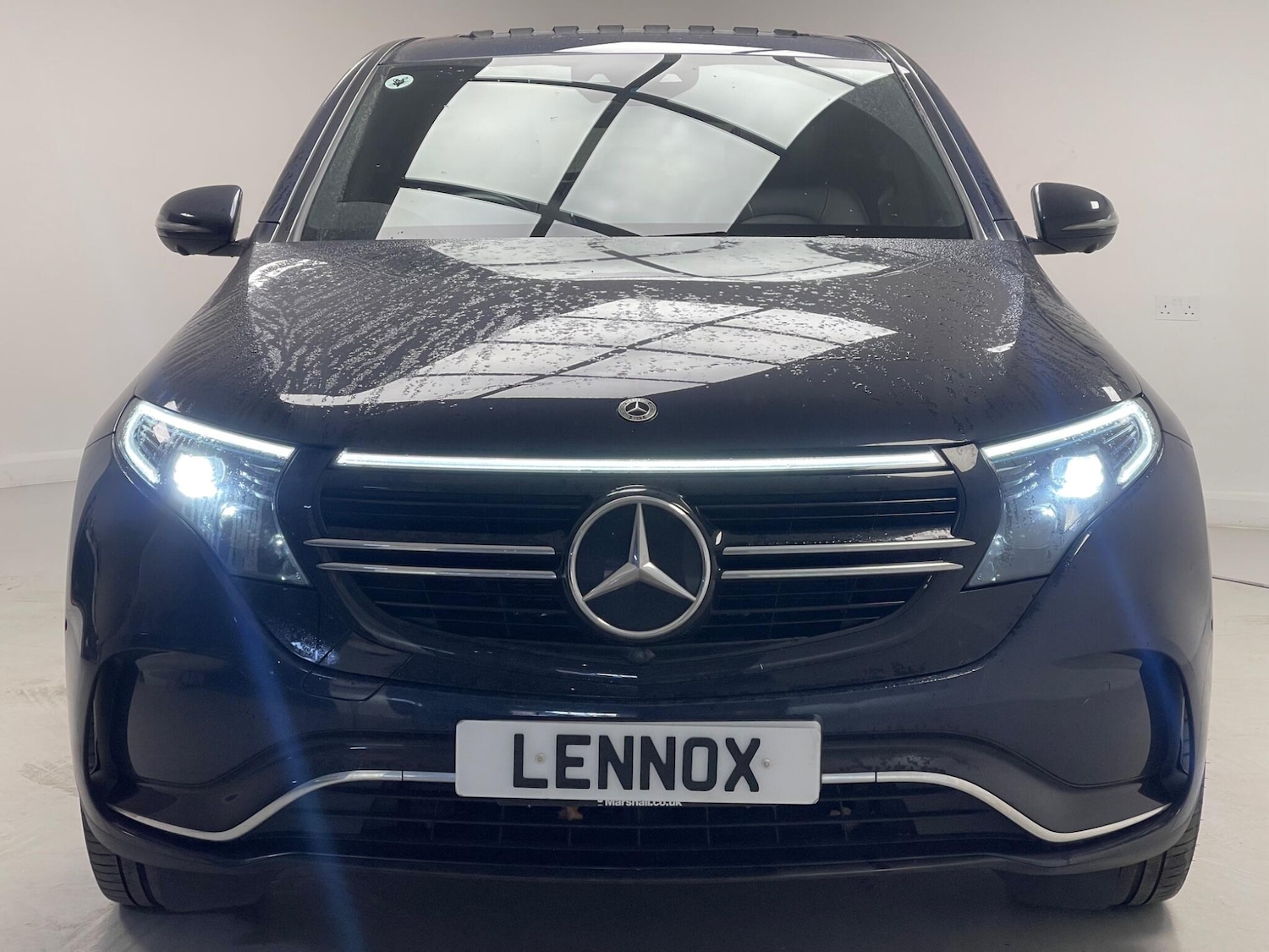 Used Mercedes-Benz EQC 2021 for sale - 76976895: Photo 2