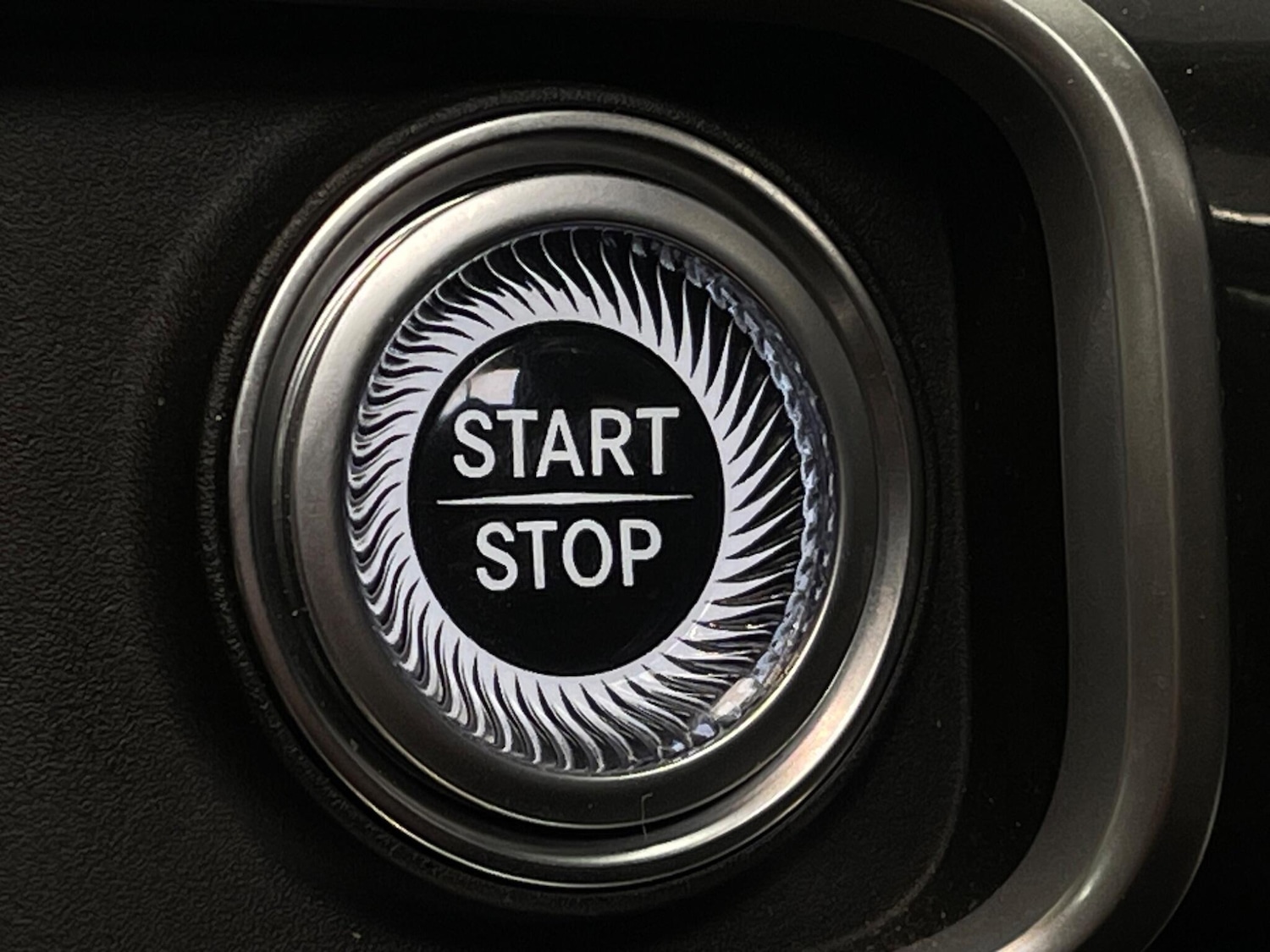 Used Mercedes-Benz EQC 2021 for sale - 76976895: Photo 26