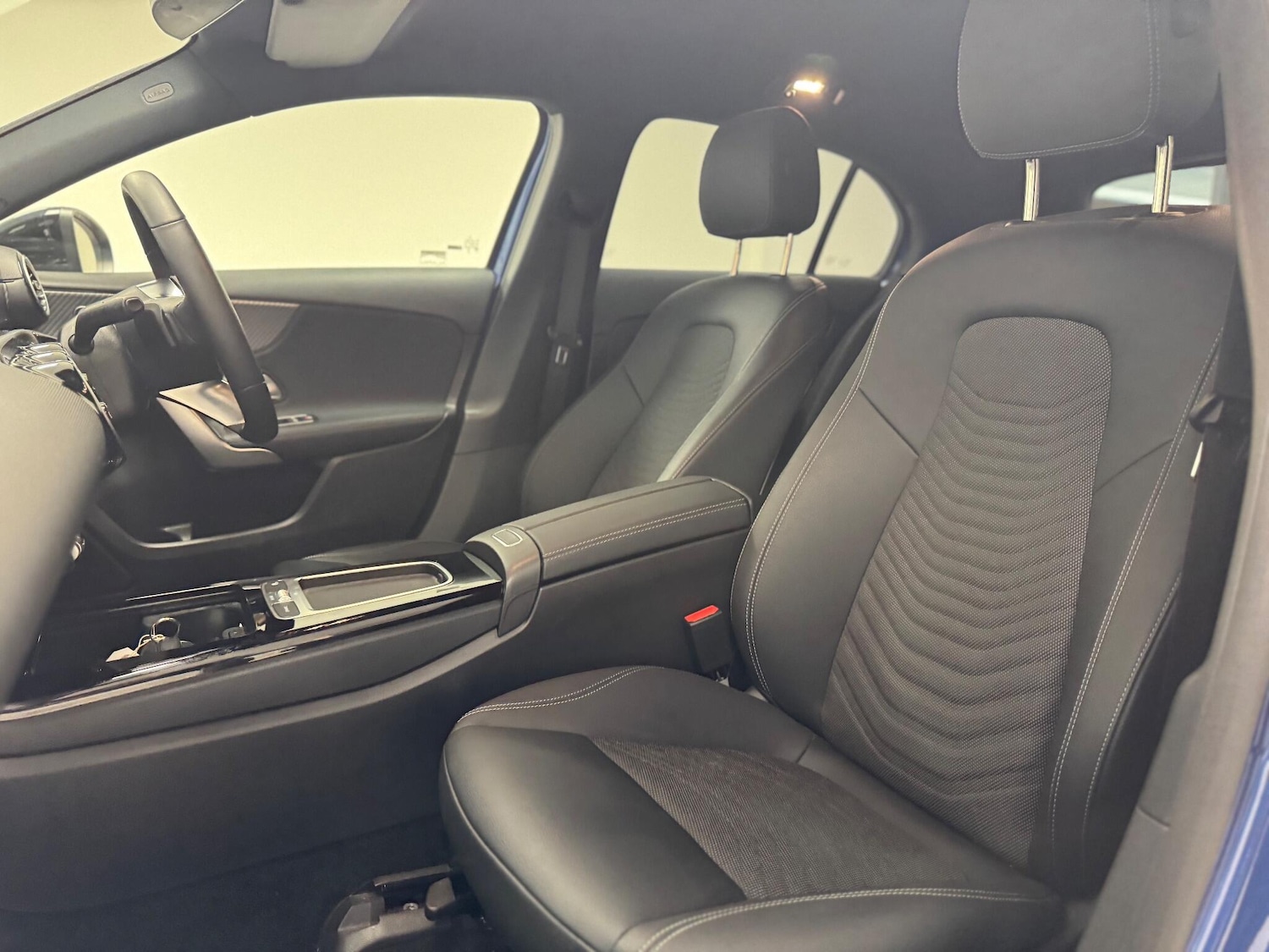 Used Mercedes-Benz A-Class for sale - 78141359: Photo 25