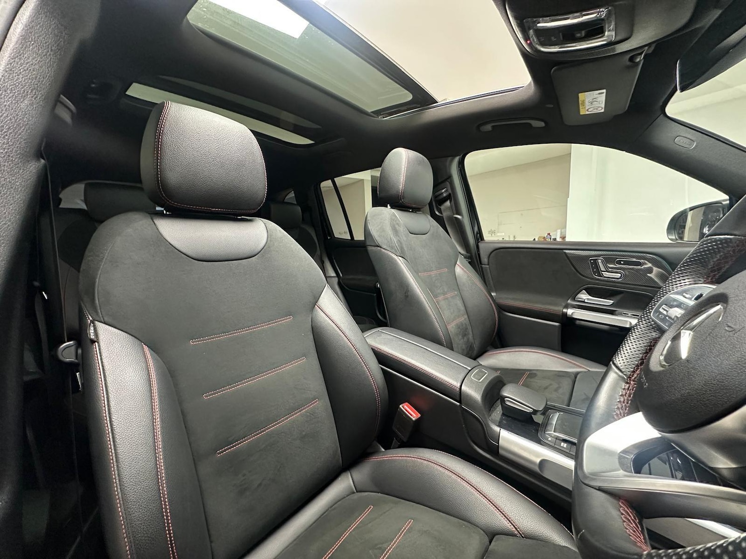 Used Mercedes-Benz GLB for sale - 77330989: Photo 10