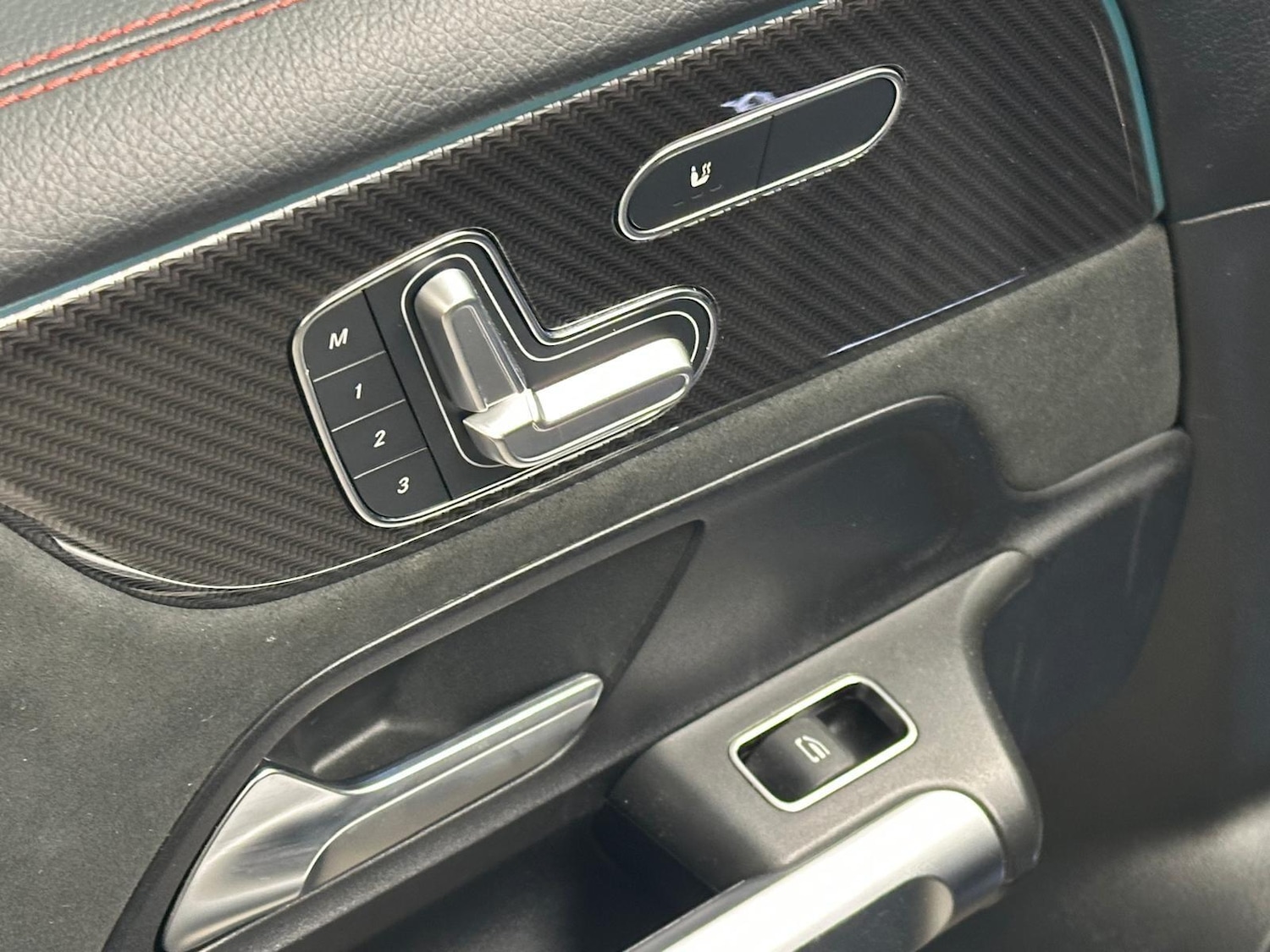 Used Mercedes-Benz GLB for sale - 77330989: Photo 14