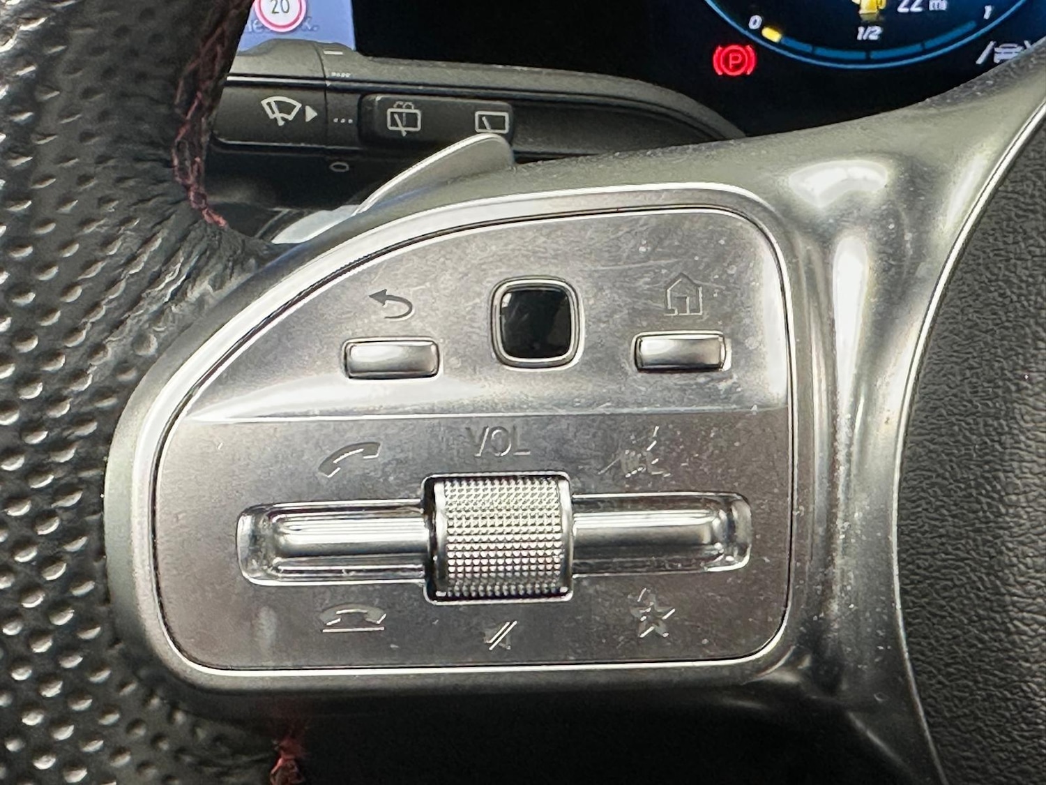 Used Mercedes-Benz GLB for sale - 77330989: Photo 21