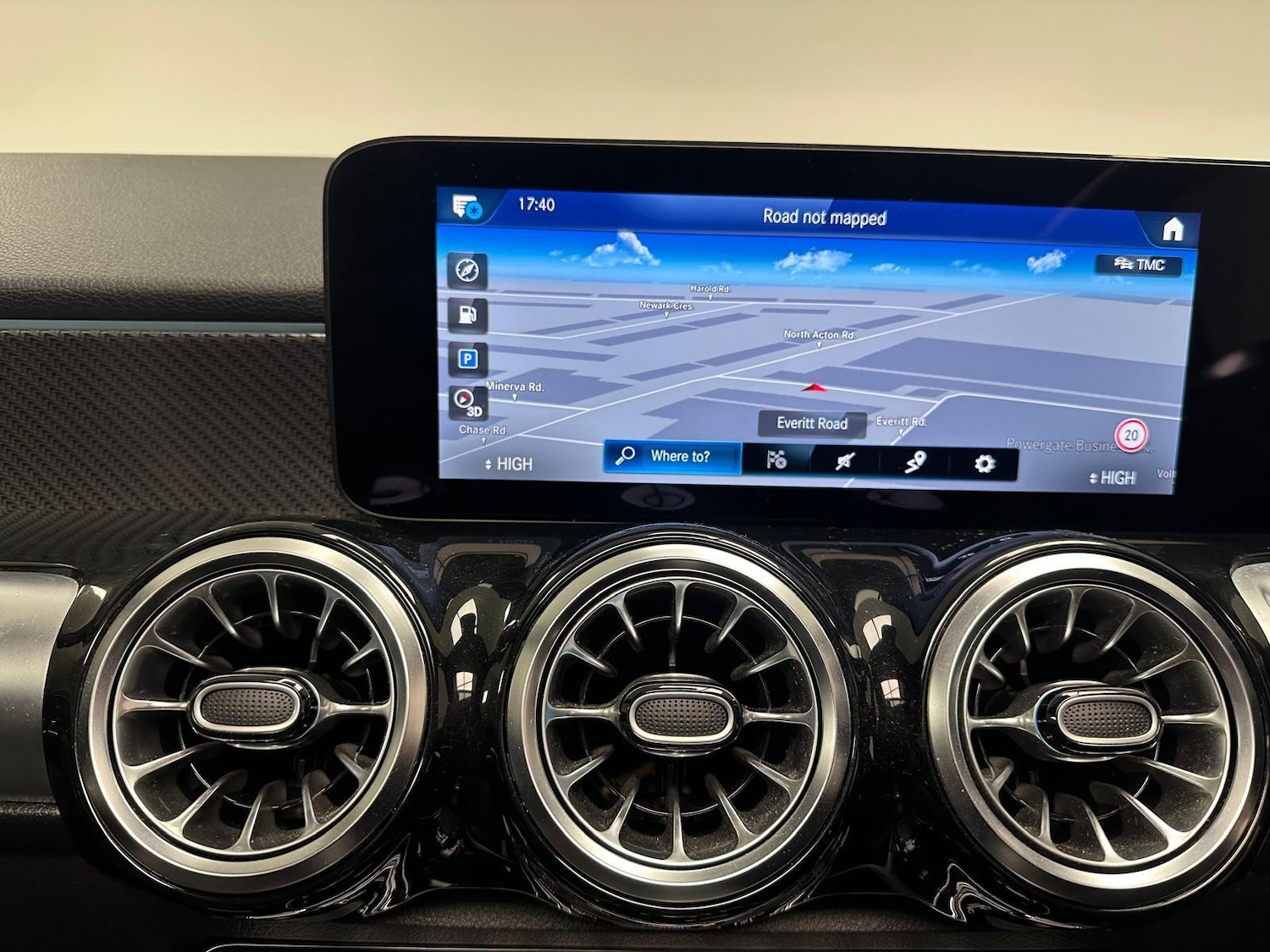 Used Mercedes-Benz GLB for sale - 77330989: Photo 27