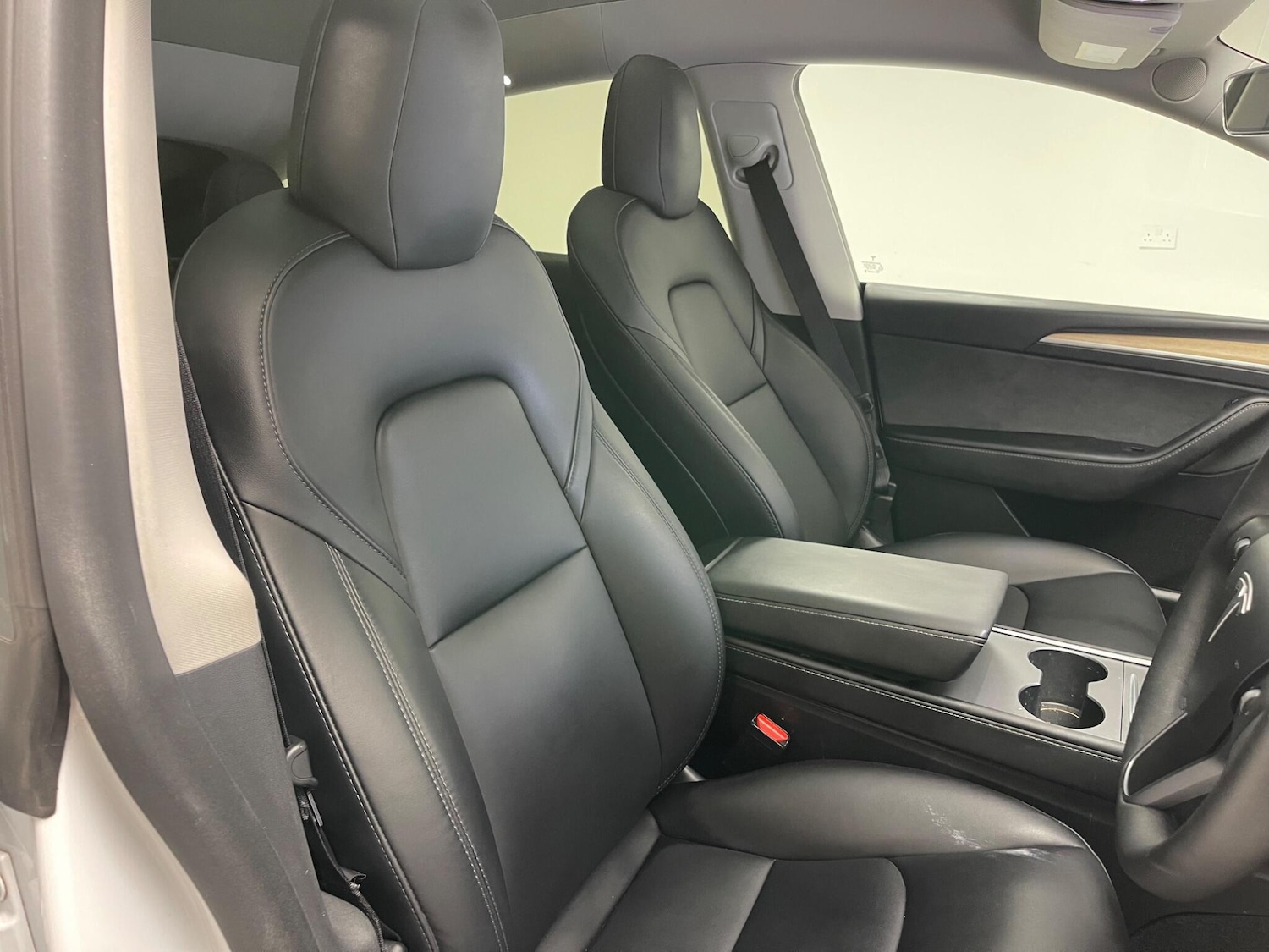 Used Tesla Model Y 2022 for sale - 77320821: Photo 10