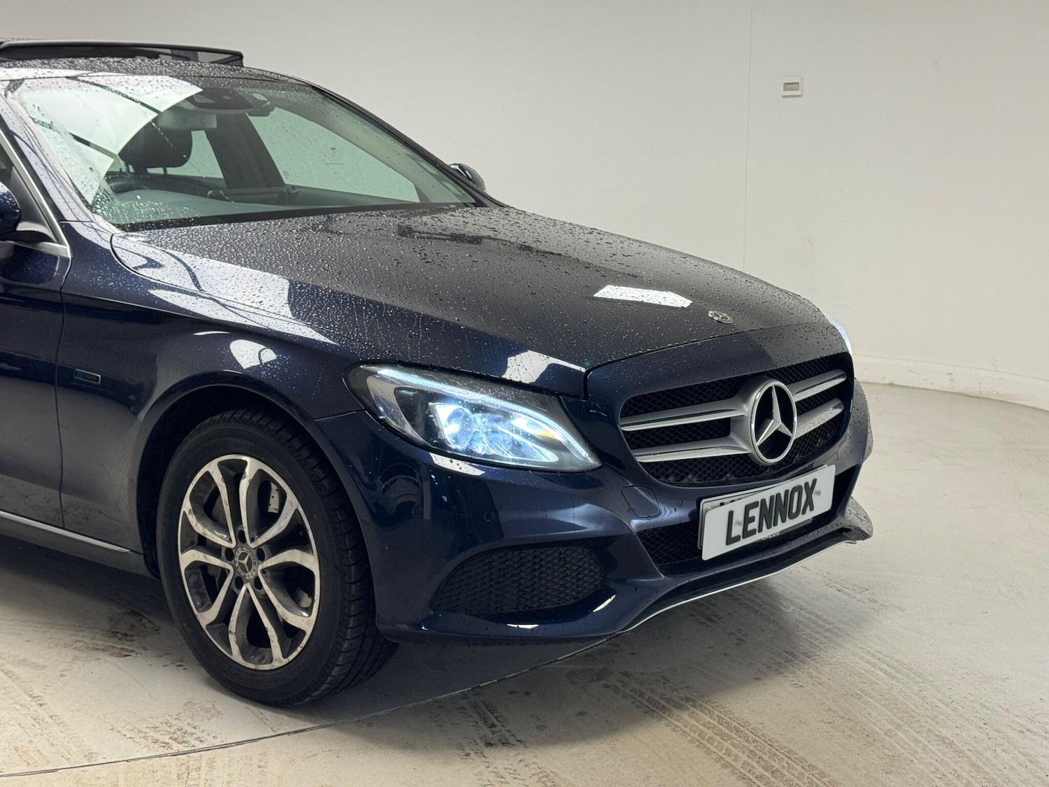 Used Mercedes-Benz C Class 2018 for sale - 78058602: Photo 5