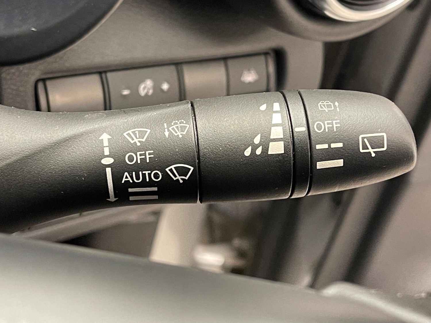 Used Nissan Juke 2023 for sale - 76388158: Photo 24