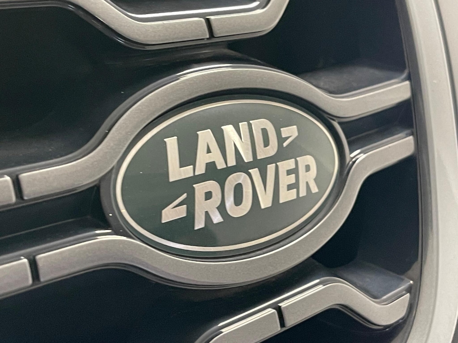 Used Land Rover Range Rover Evoque 2025 for sale - 76388799: Photo 32