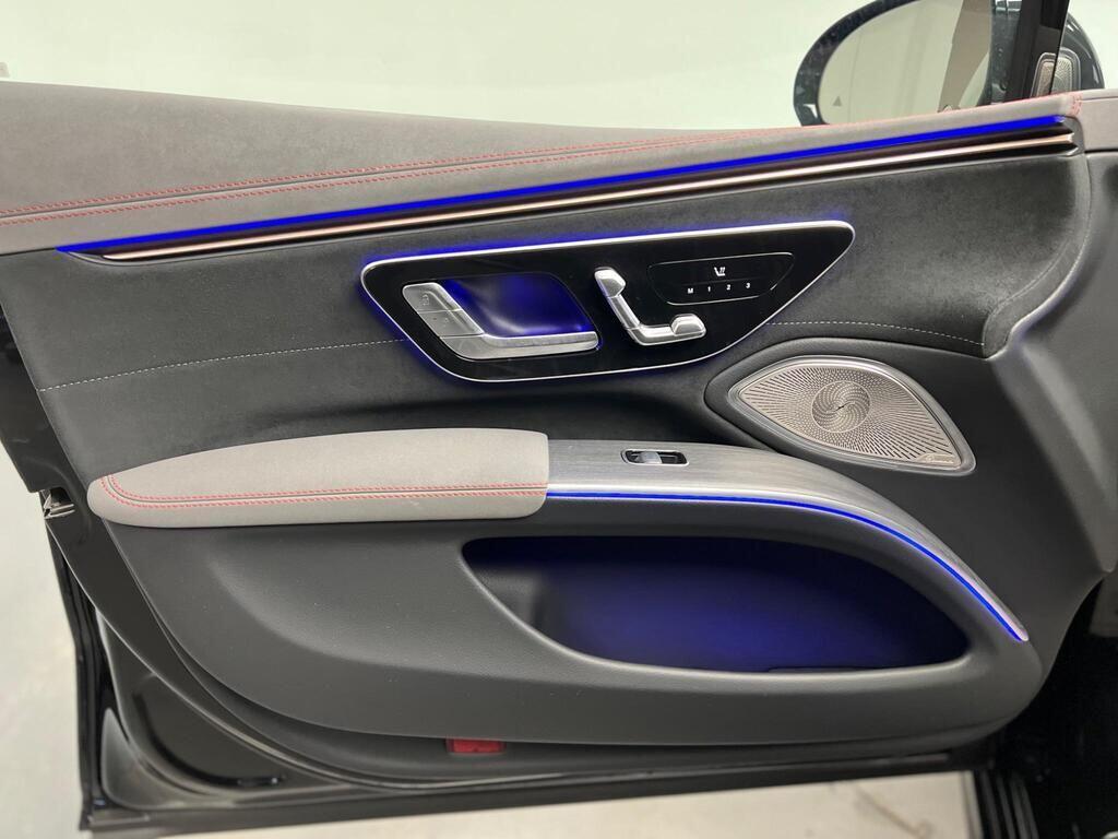 Used Mercedes-Benz EQS 2022 for sale - 76942325: Photo 18