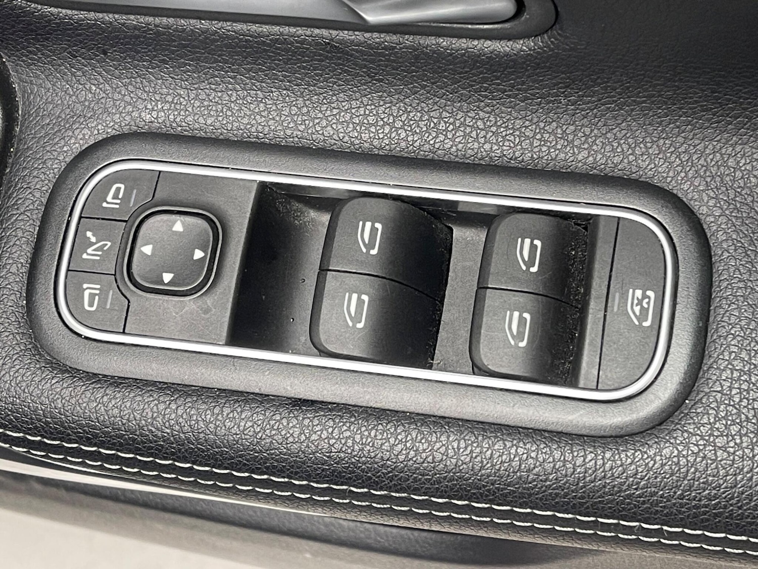 Used Mercedes-Benz CLA 2022 for sale - 76714718: Photo 15