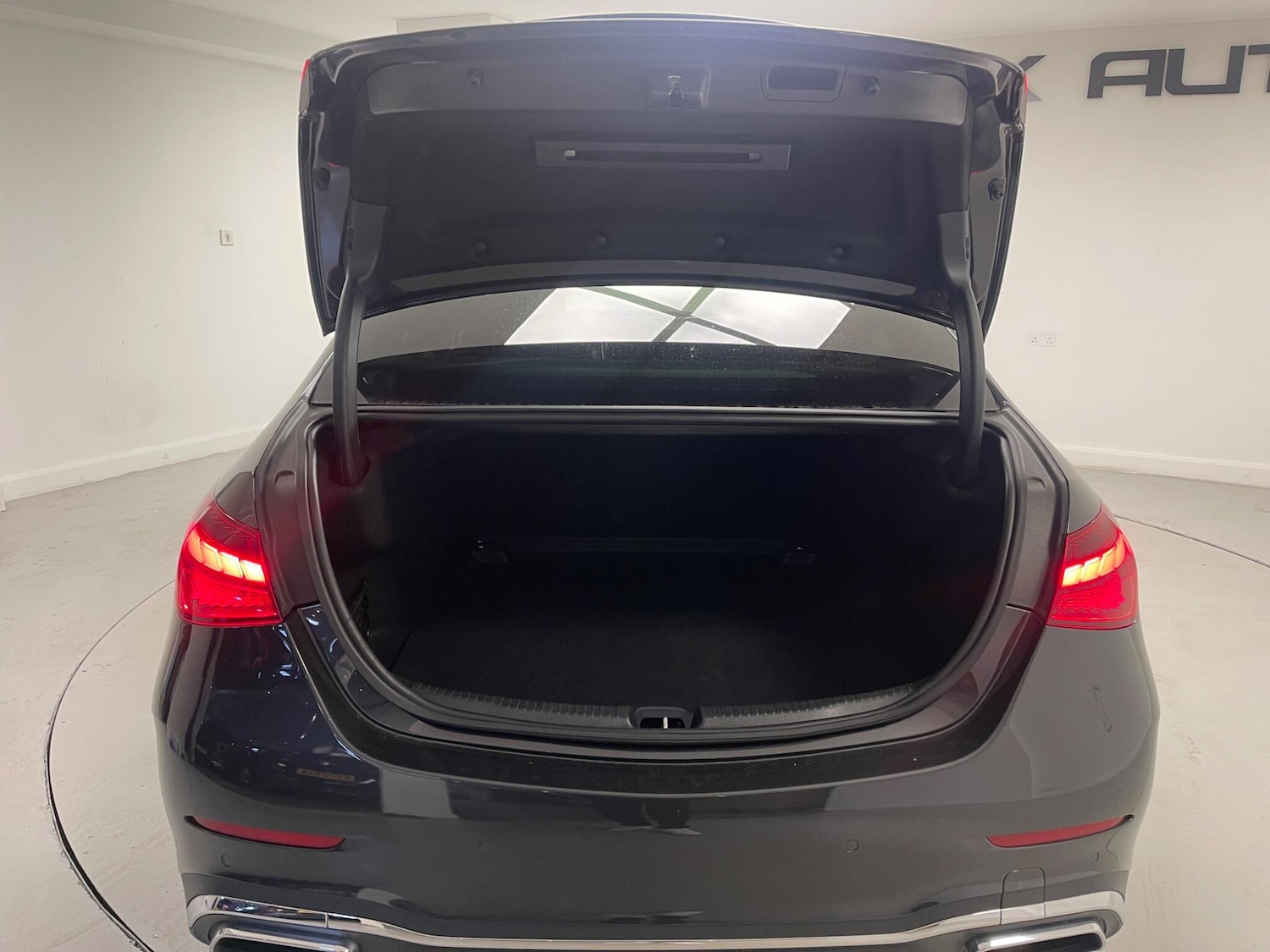 Used Mercedes-Benz C Class 2023 for sale - 76408471: Photo 35