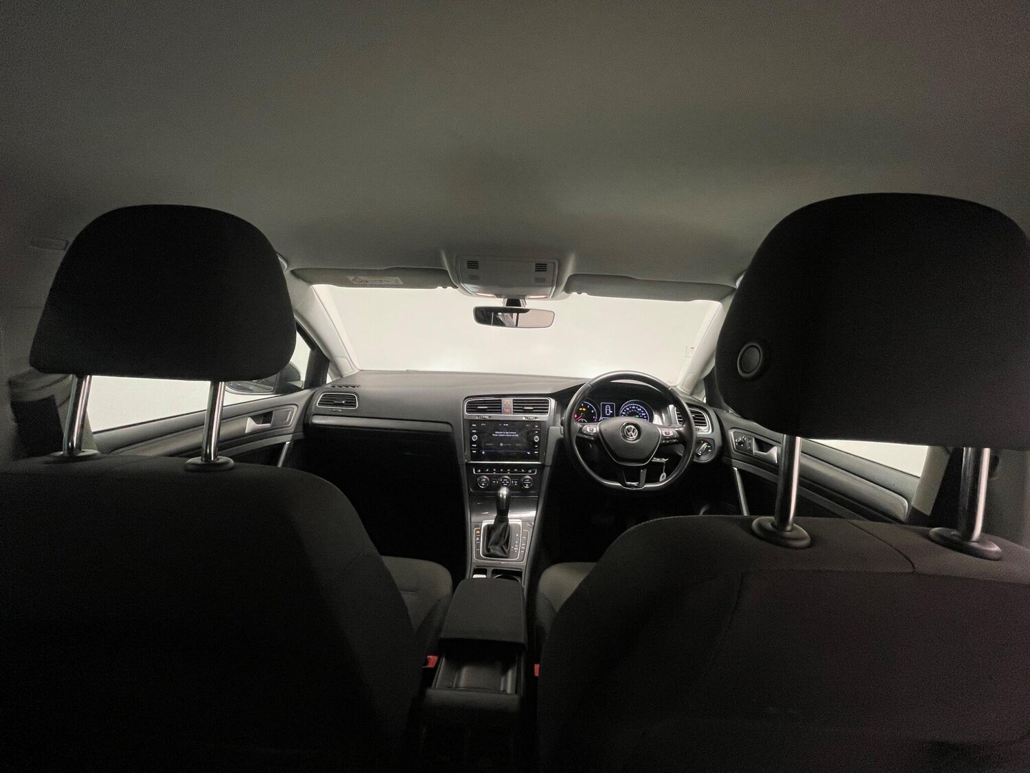 Used Volkswagen Golf 2020 for sale - 76166636: Photo 11