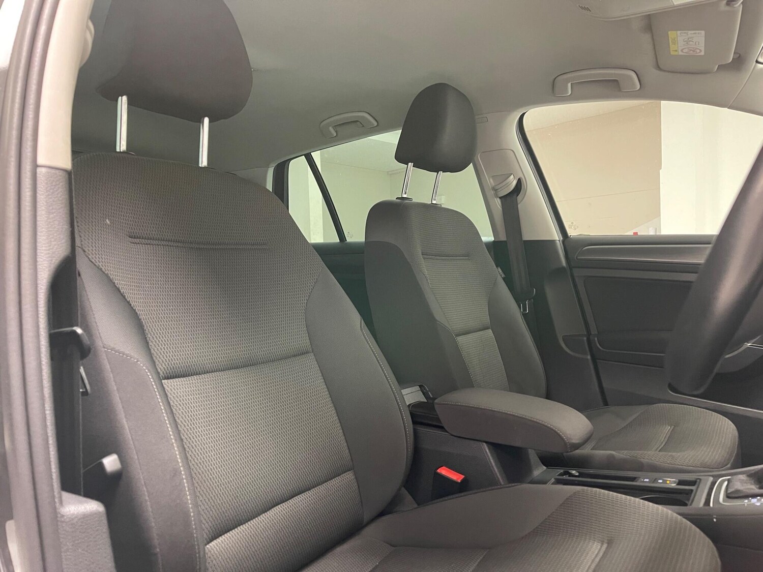 Used Volkswagen Golf 2020 for sale - 76166636: Photo 14