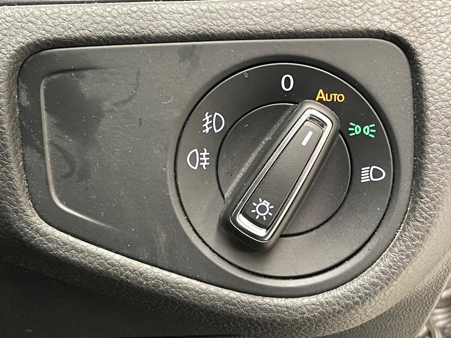 Used Volkswagen Golf 2020 for sale - 76166636: Photo 21