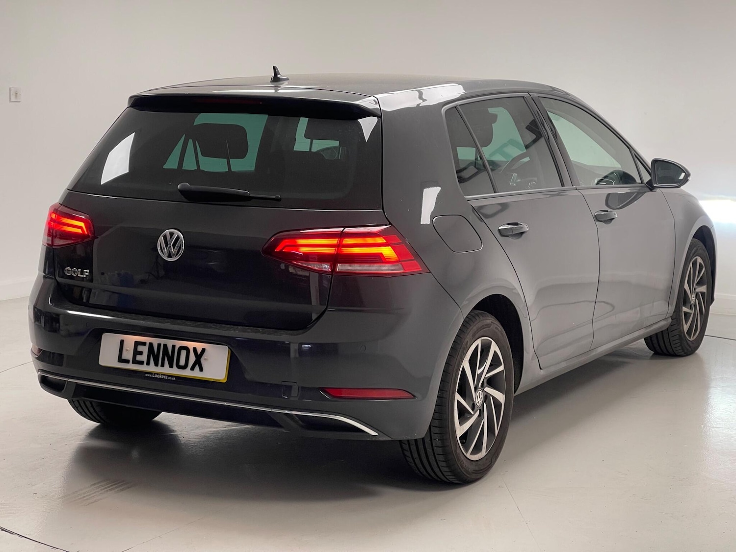 Used Volkswagen Golf 2020 for sale - 76166636: Photo 6