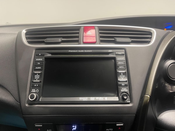 Used Honda Civic 2015 for sale - 76260381: Photo 23