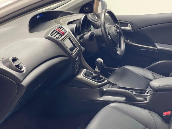 Used Honda Civic 2015 for sale - 76260381: Photo 7