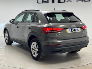 Used Audi Q3 2022 for sale - 78684600: Photo