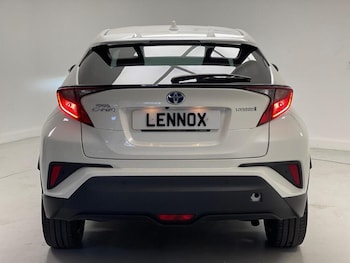 Used Toyota C-HR 2022 for sale - 76850290: Photo