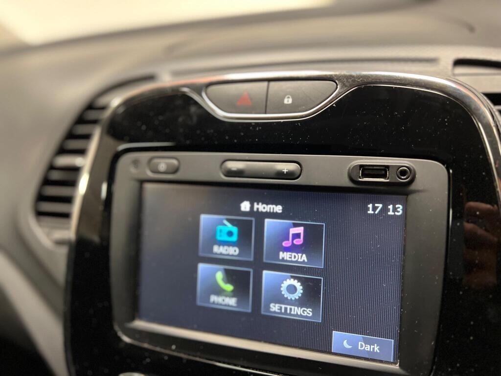 Used Renault Captur 2015 for sale - 76936322: Photo 15